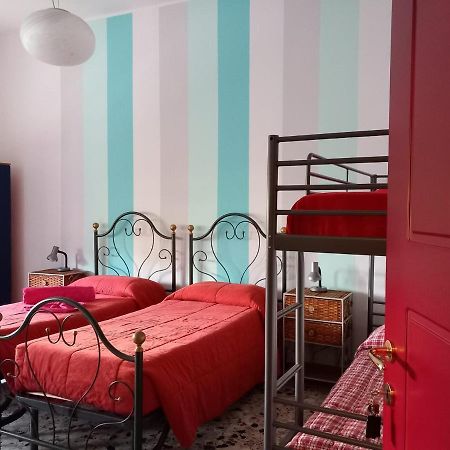 B&B Delle Arti Crema Bagian luar foto