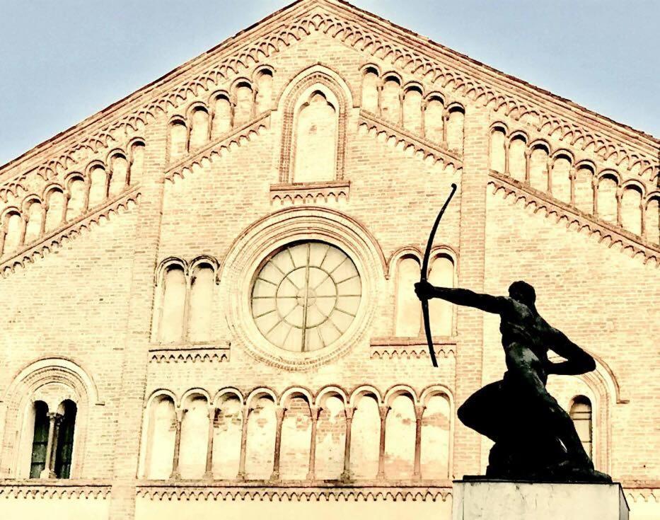 B&B Delle Arti Crema Bagian luar foto